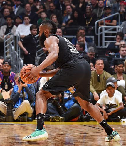 甚至放大这 甚至放大这