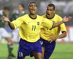 广东队在防 广东队在防