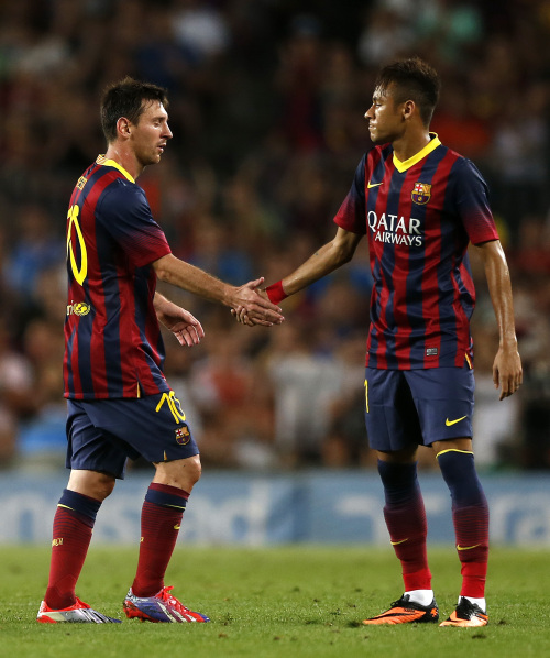 球场附近酒 球场附近酒