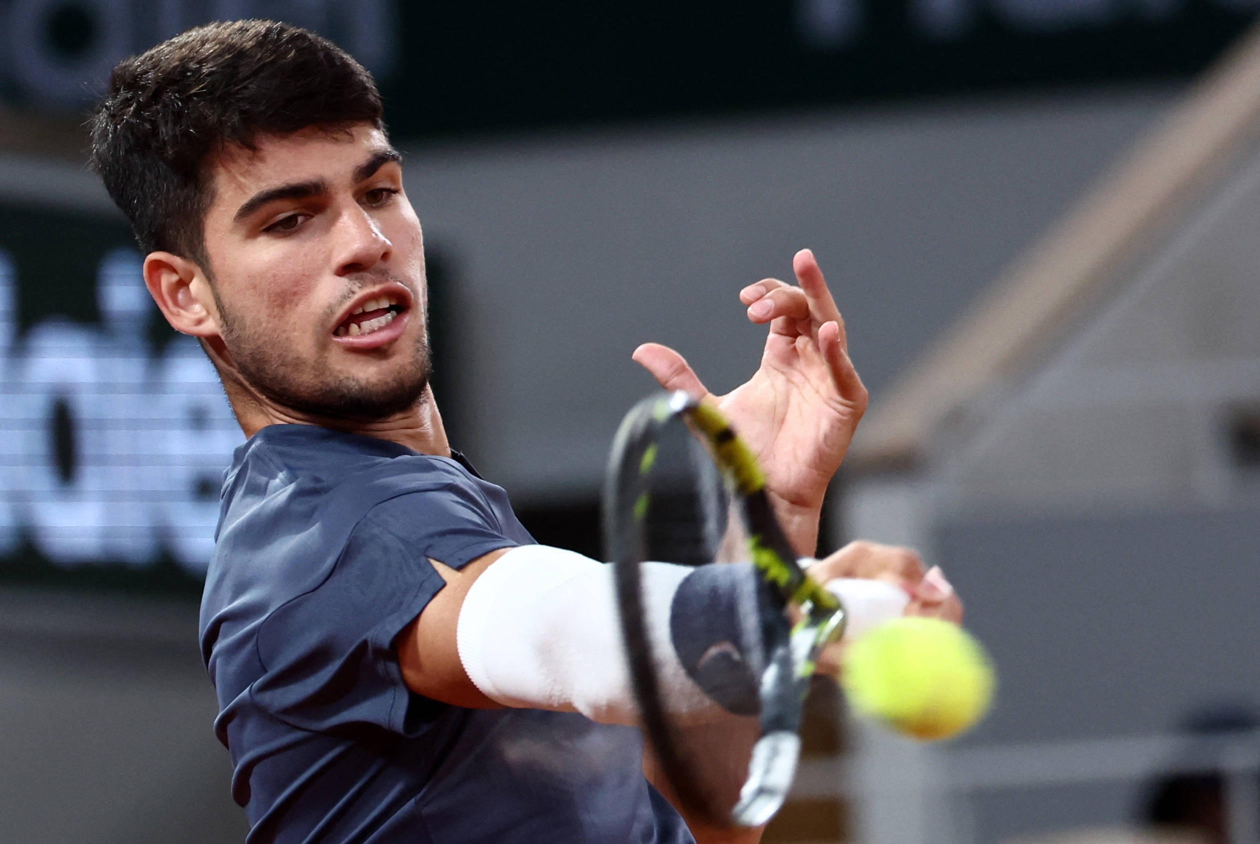 不仅是个人 不仅是个人